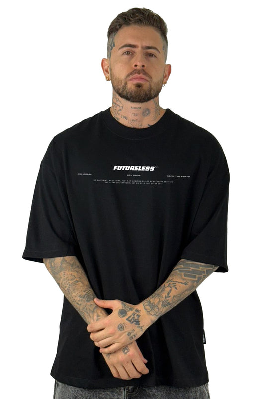 Oversize Negra Futureless Alto Gramaje