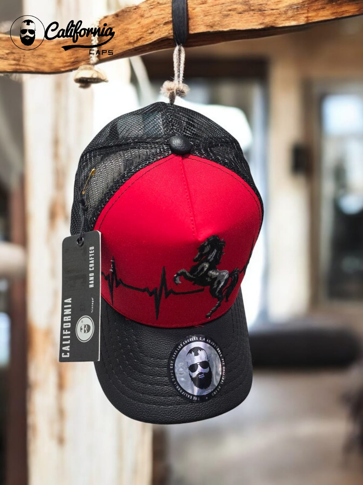 Gorra 1.1 California Caballo/Roja Malla