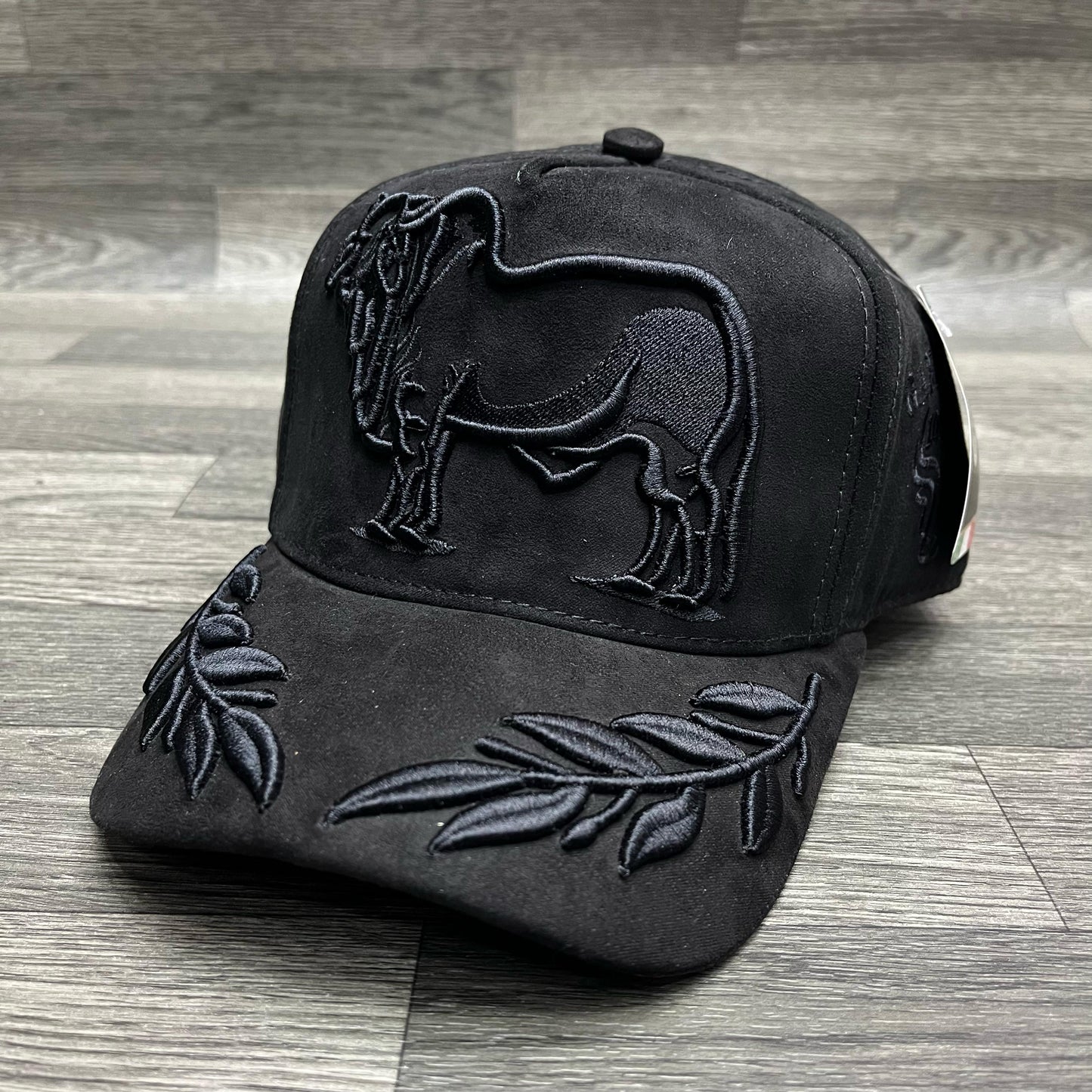 Gorra Especial 2 Ganadera Negra Hojas