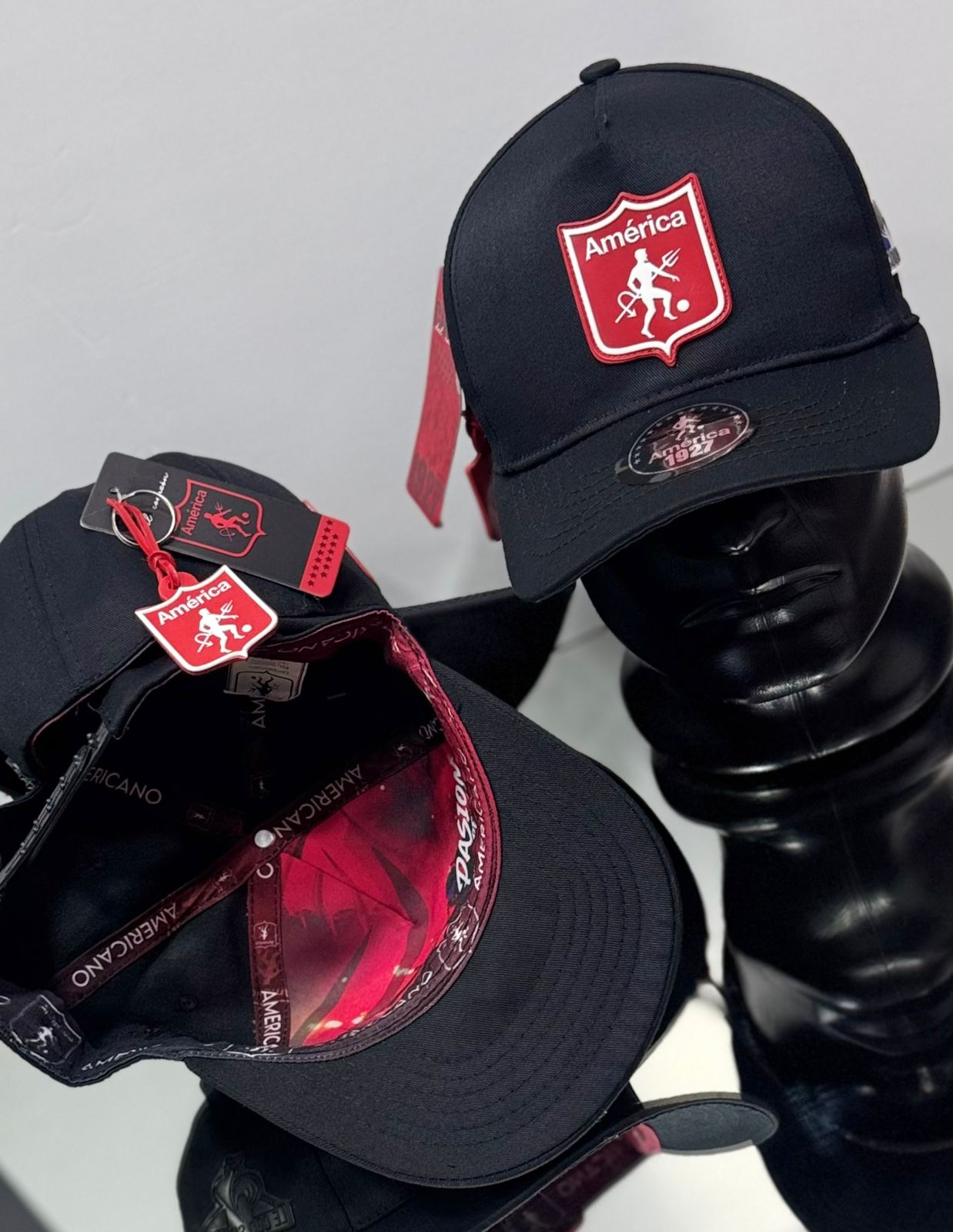 Gorra Especial 2 America Escudo Rojo