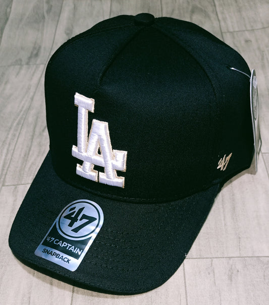 Gorra Premium L.A Negra Logo Blanco