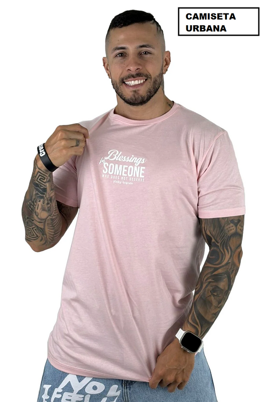 Camiseta Blessing Someone Rosada