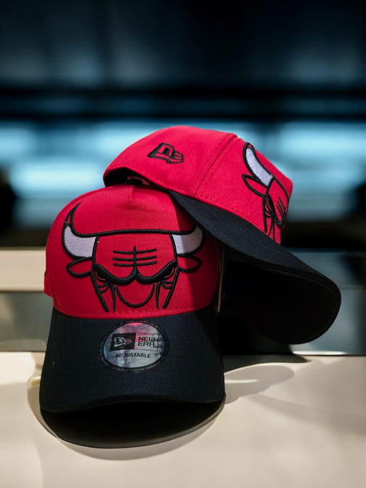 Gorra Premium Bulls Chicago Roja/ Negra