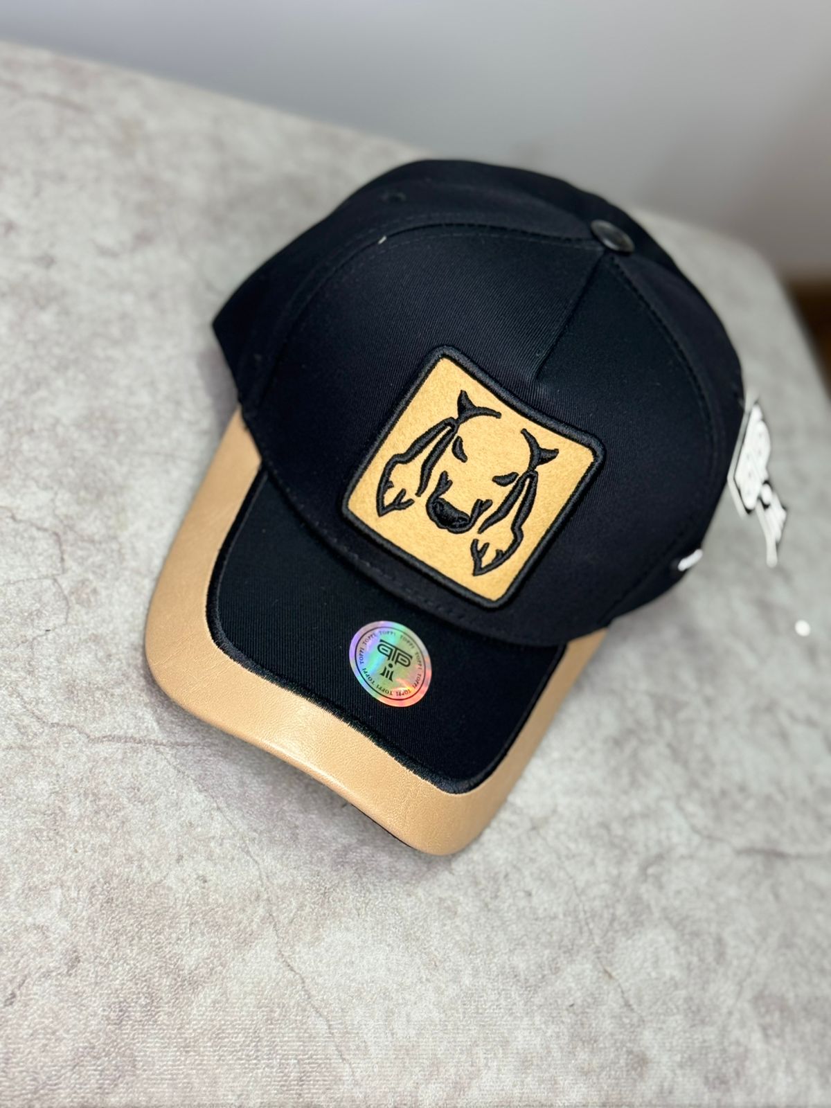 Gorra  Especial Toppi Ganadera Negra/Beige