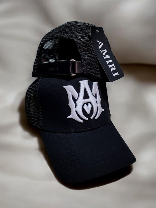 Gorra Premium  Ami Negra