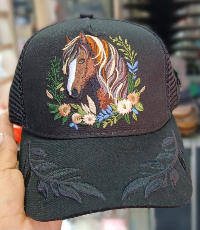 Gorra Especial 2 Trocha Pura Negra/ Caballo Flores